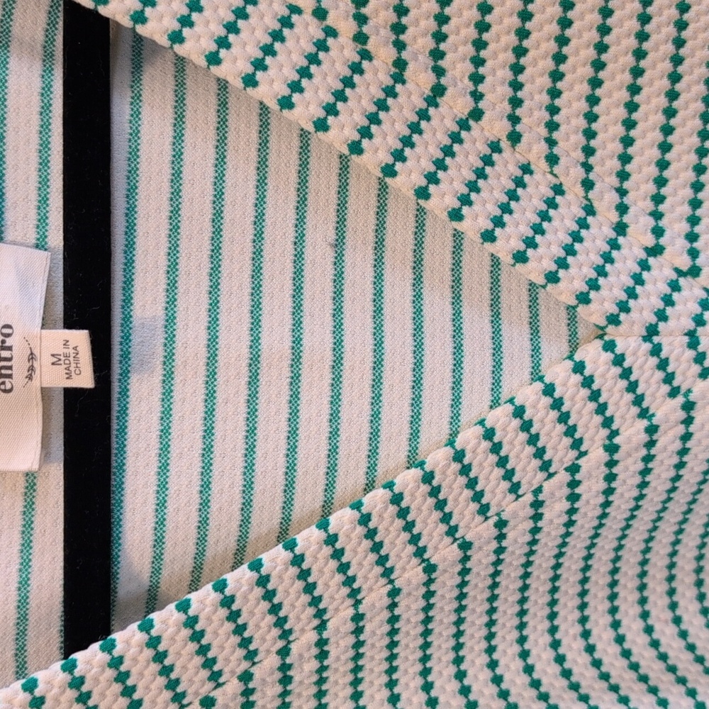 entro Mint Green and White Striped V-Neck Shift Dress - Picture 2 of 3